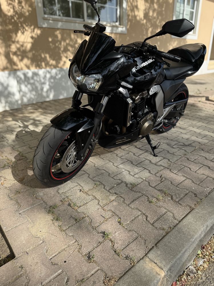 Kawasaki z750 mota de garagem