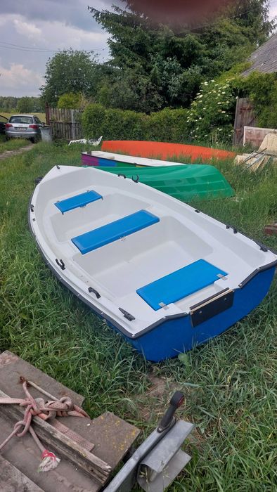Łódka wiosłowa, lódź Emi 390