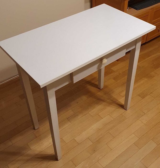 Stół kuchenny z szufladą biały