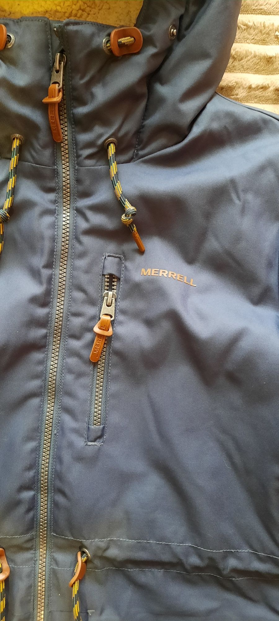 Зимова куртка MERRELL
