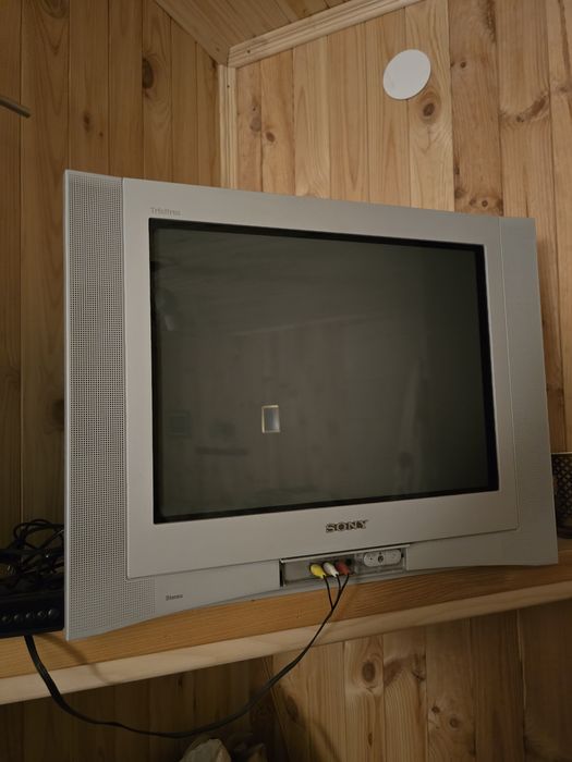 Телевізор Sony + приставка Т2