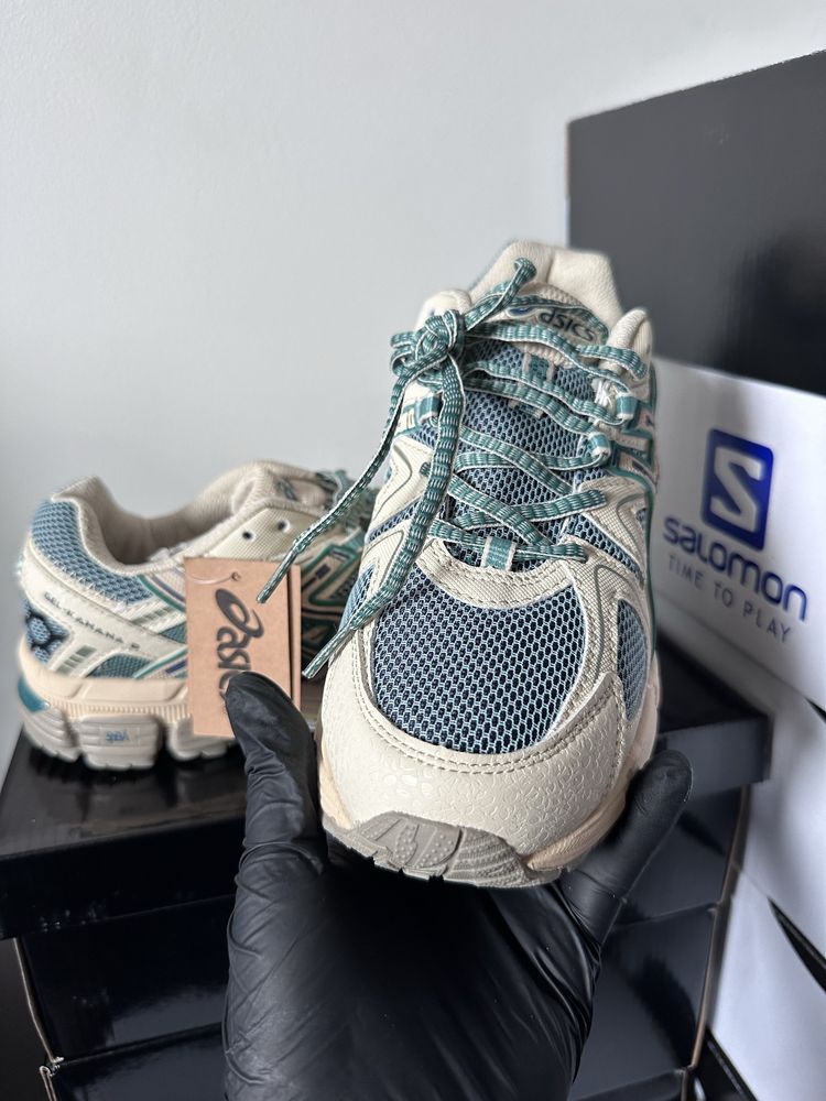 Asics Gel-Kahana.