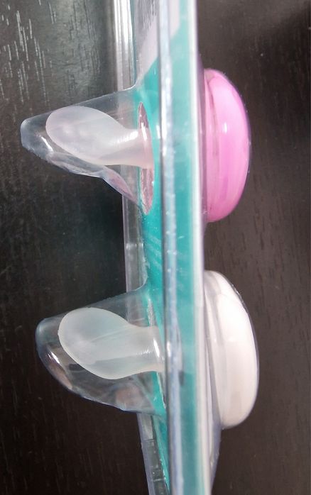 Chupetas de menina. 4 chuchas por 5€