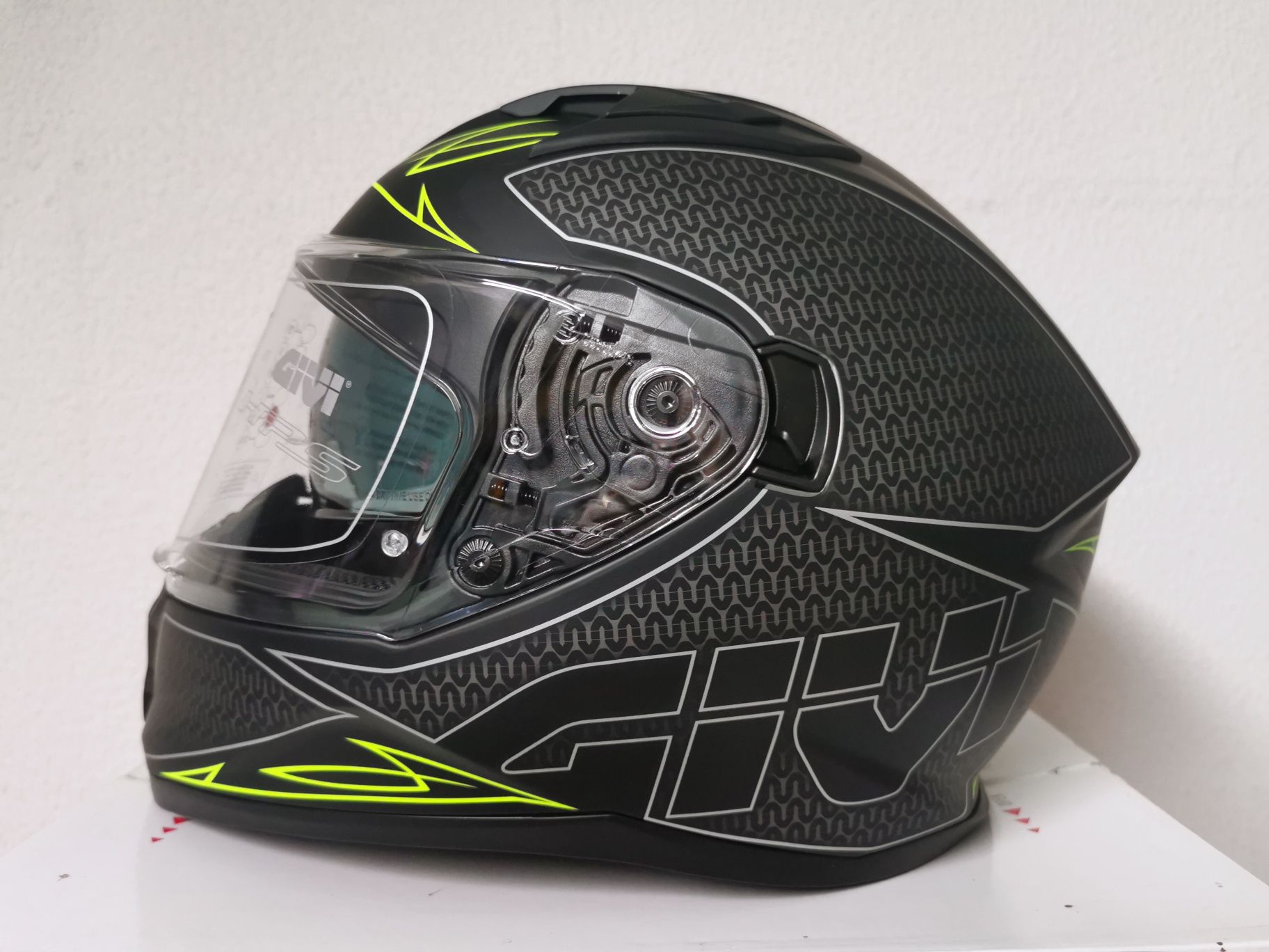 Capacete Integral Givi 50.6 Stoccarda Splinter ( NOVOS )