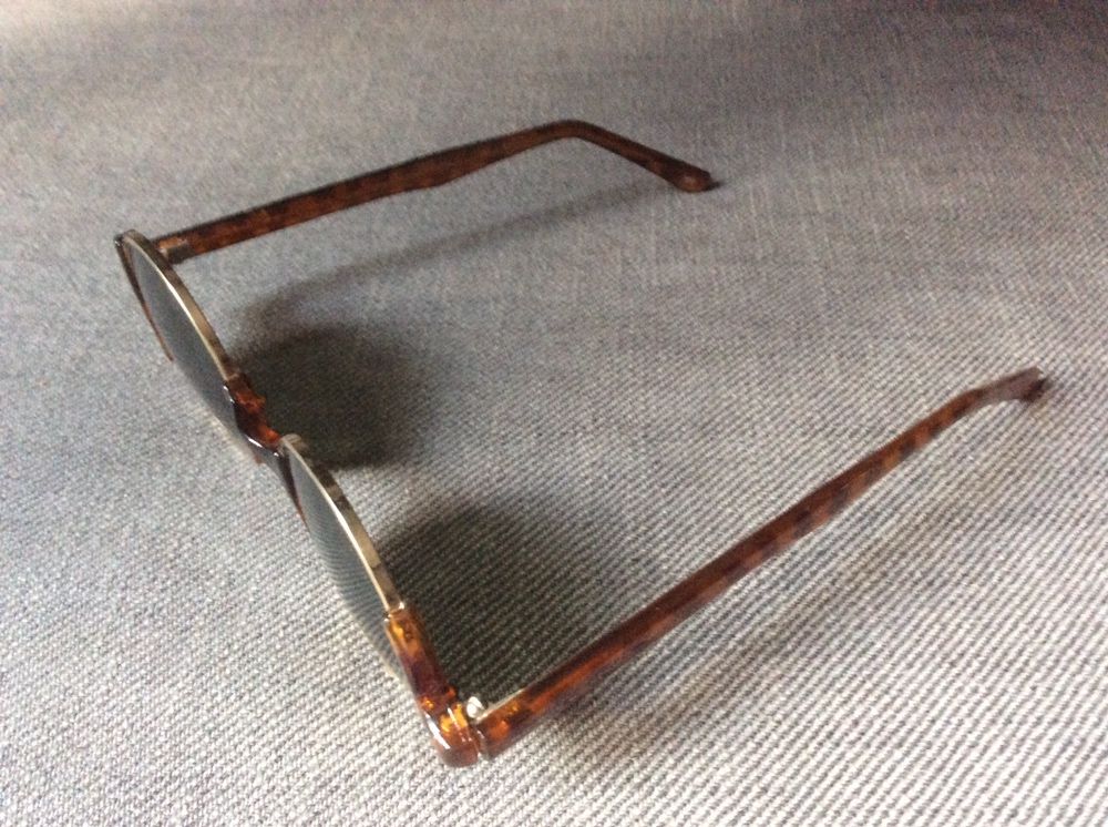 Okulary przeciwsłoneczne lenonki nowe z filtrem uv