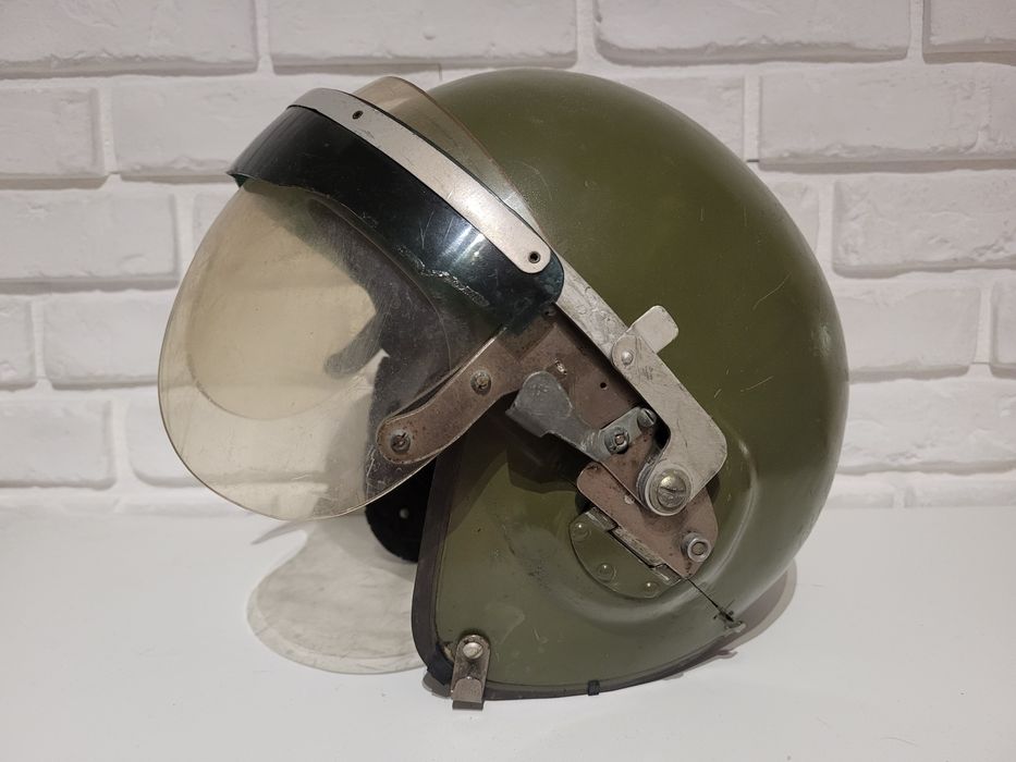 Rzadki hełm lotniczy ZSh-3B ZSRR/Rosja - skorupa, idealna do renowacji
