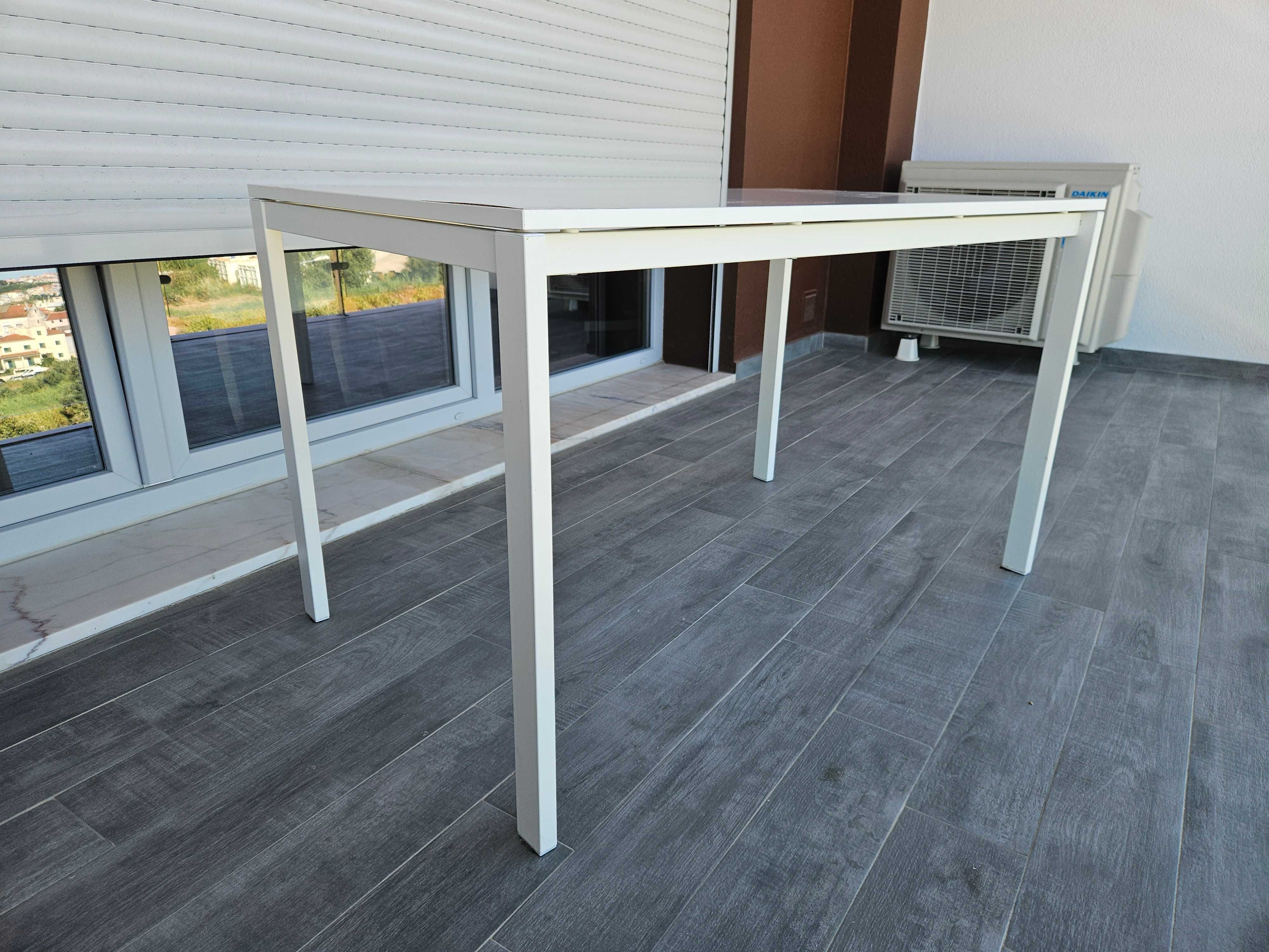 Mesa de cozinha IKEA MELLTORP (125x75)