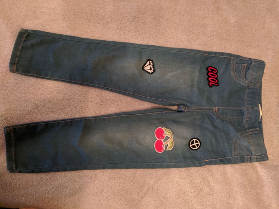 Джинси на дівчинку 5р.