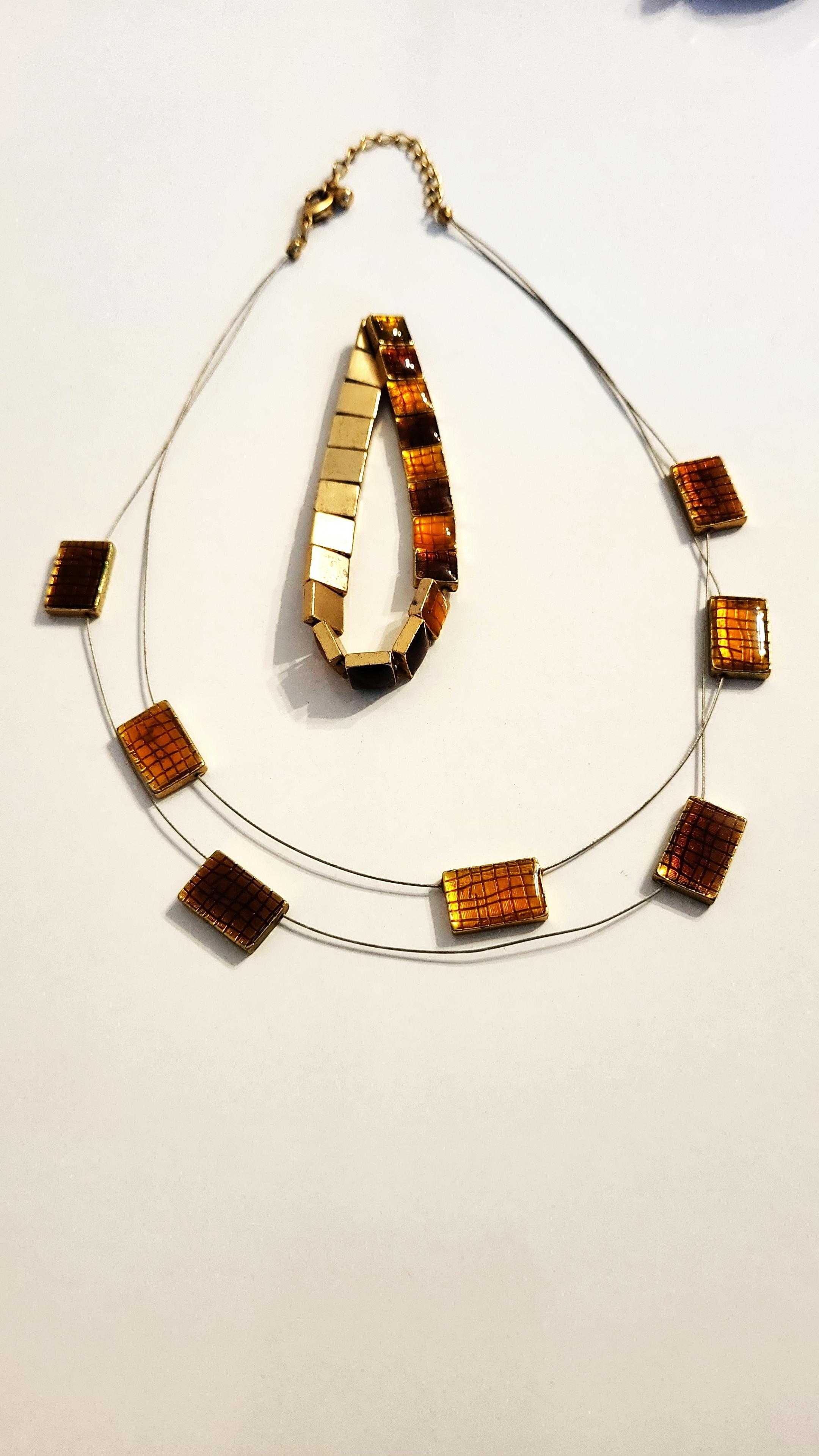 Gargantilha com pulseira