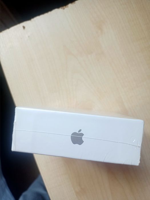 Наушники новые в пленке