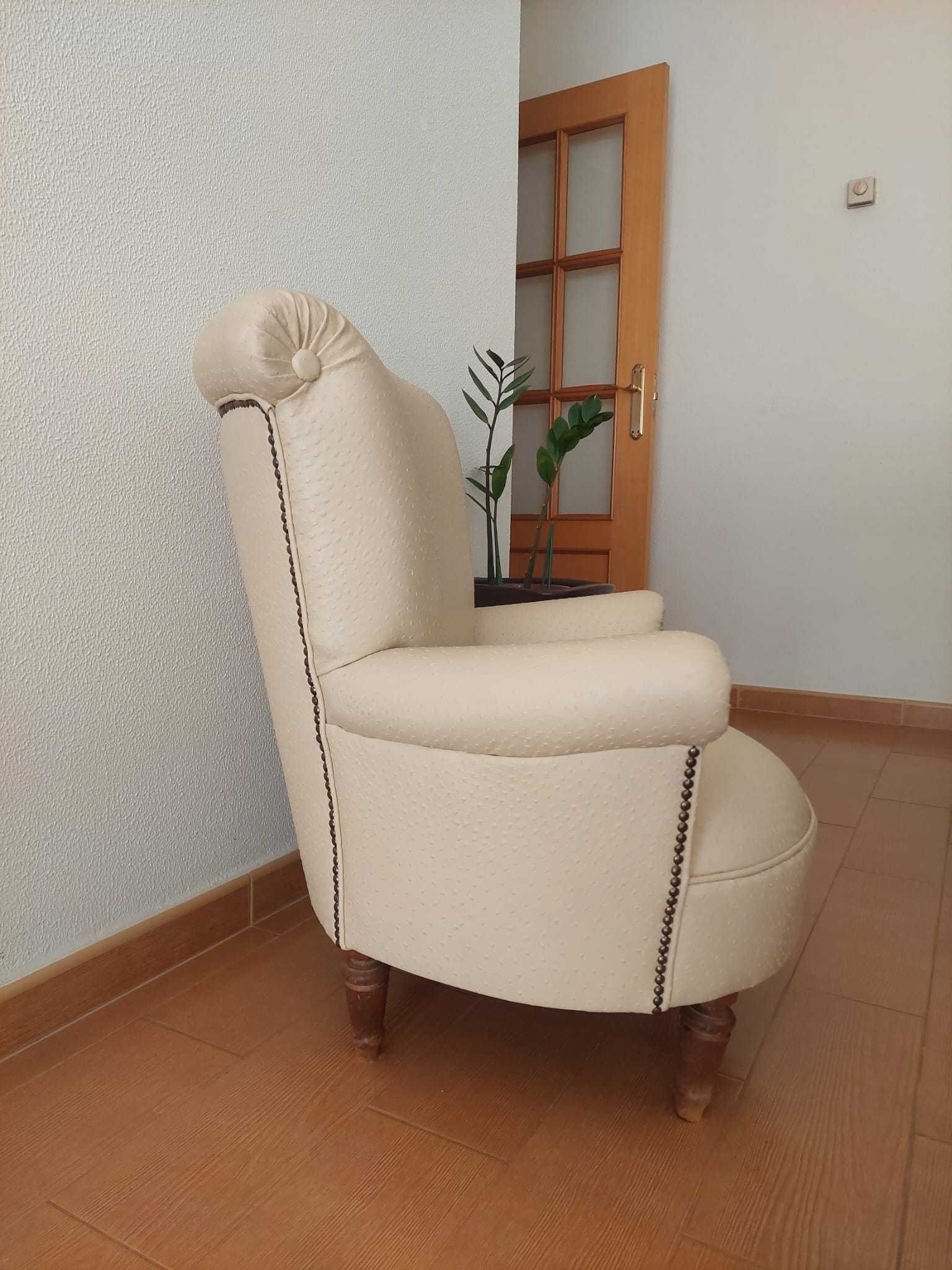 Cadeirão Senhorinha