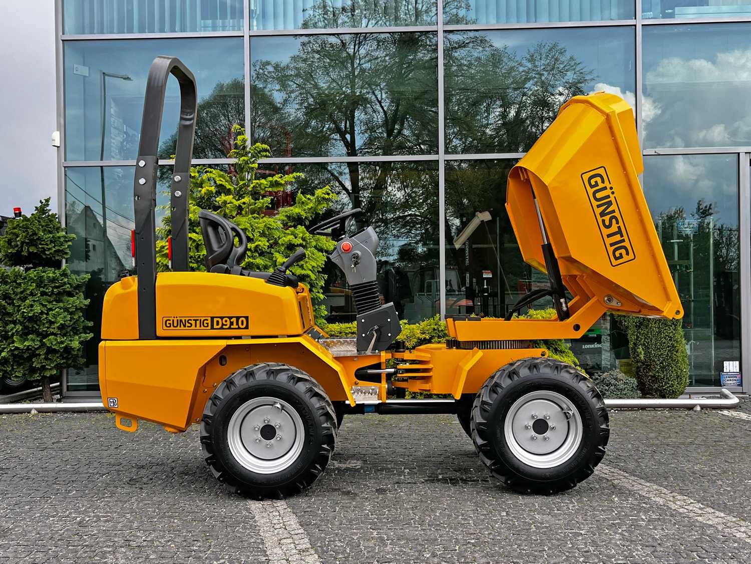 Wozidło wywrotka 1 tona Günstig D910 silnik Yanmar 1000kg 4x4