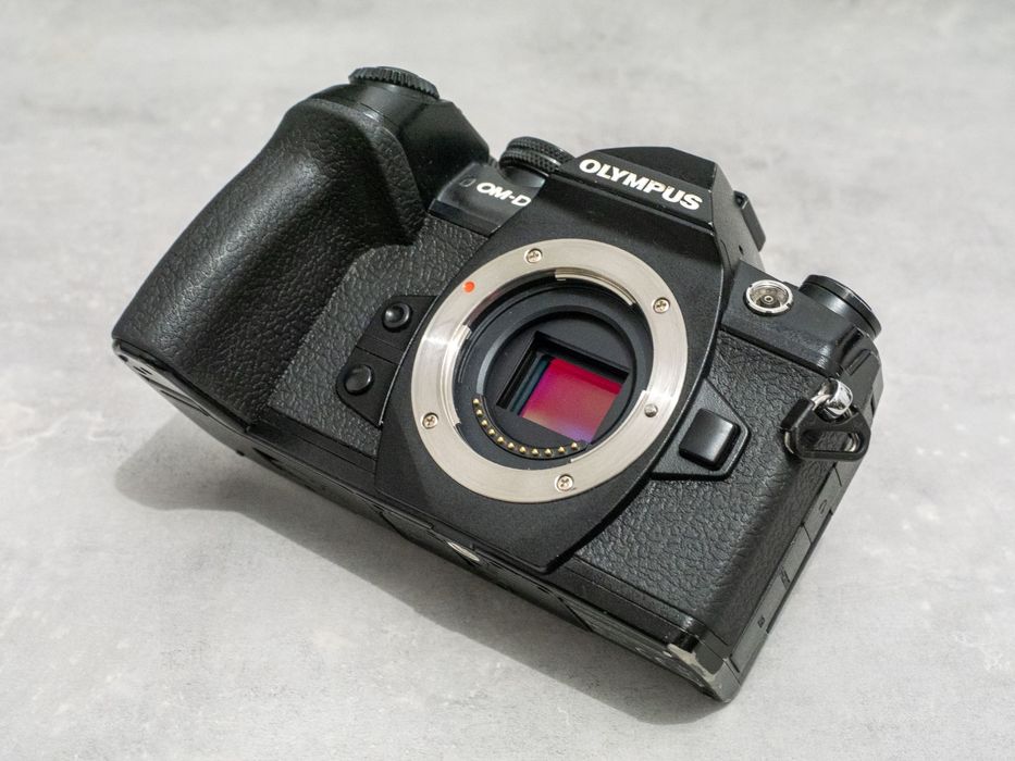 Olympus OM-D E-M1 Mark II