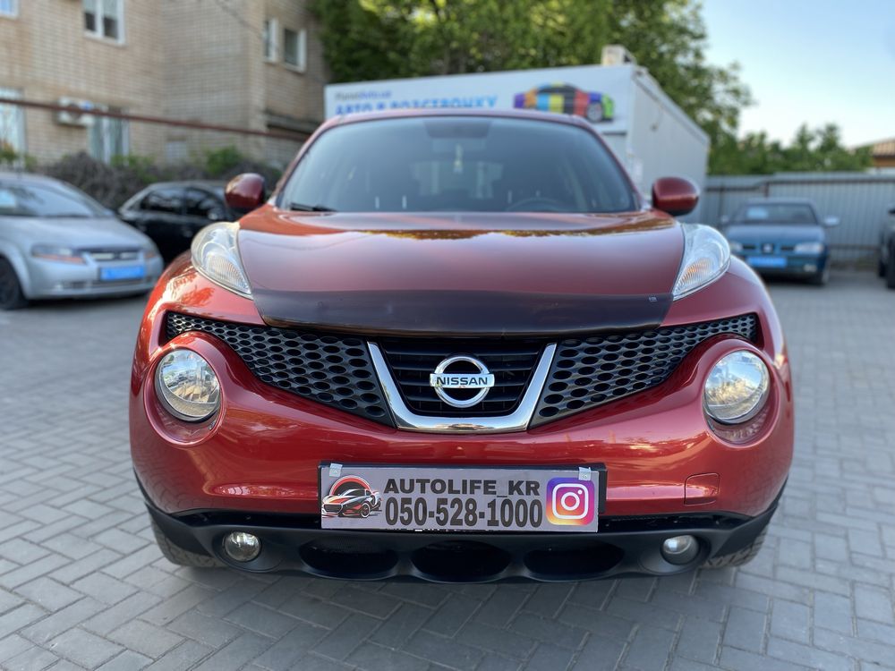 Nissan Juke 2012, 1.6 газ бензин Автомат Autolife