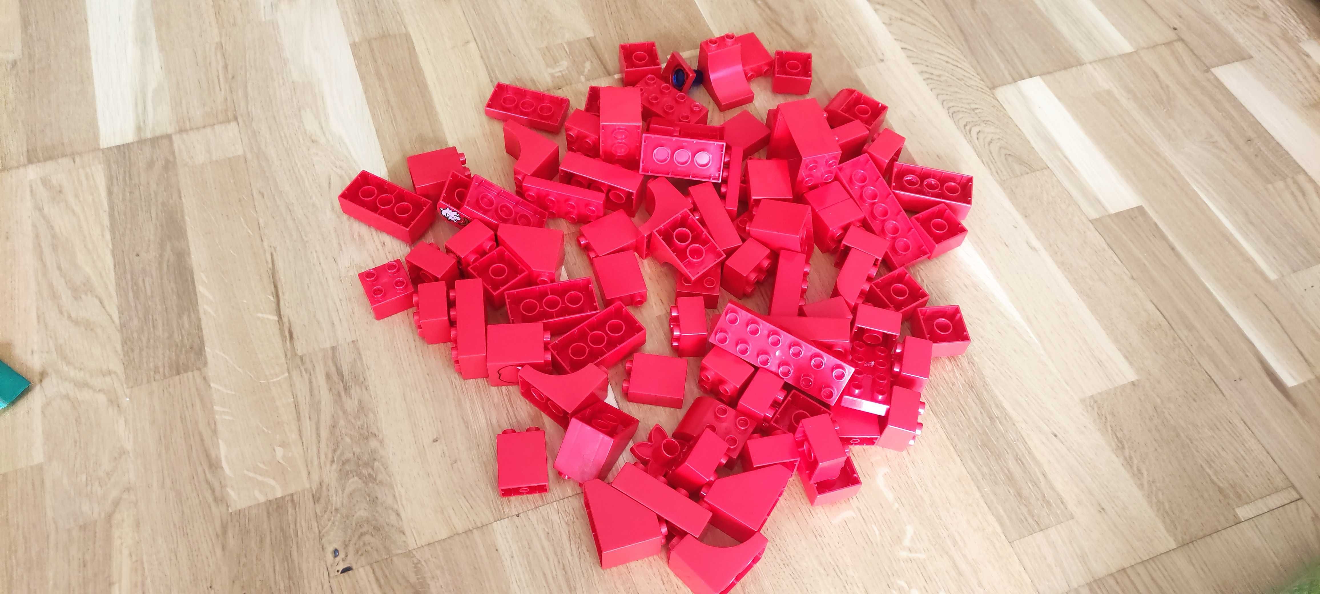 MIX klocków lego DUPLO koloru czerwonego