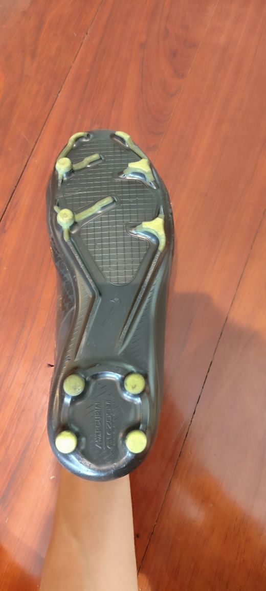 Chuteiras Nike Mercurial