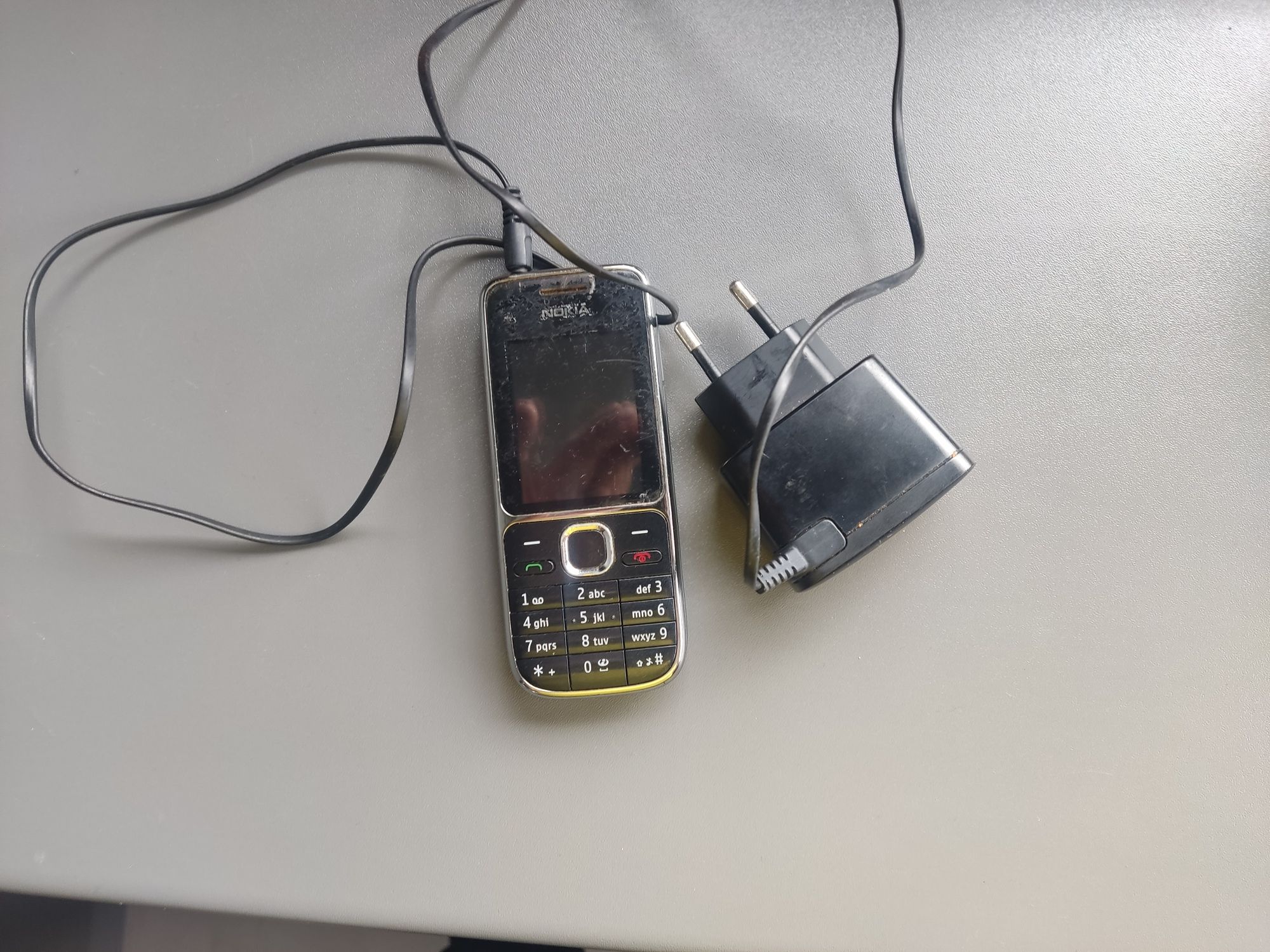 Telefon komórkowy Samsung C3050
