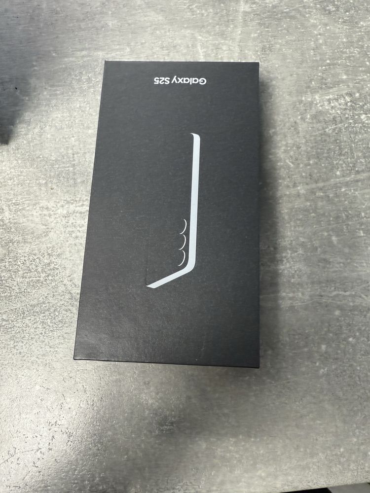 Samsung S25 Sprzedam