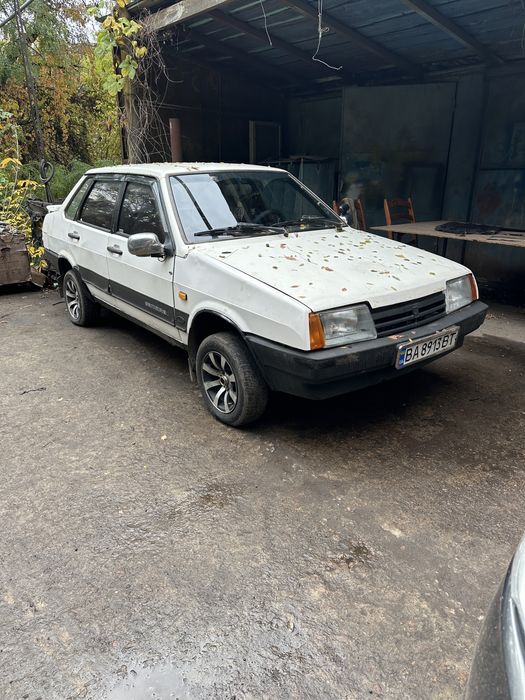 Продам 21099 газ / бенз.