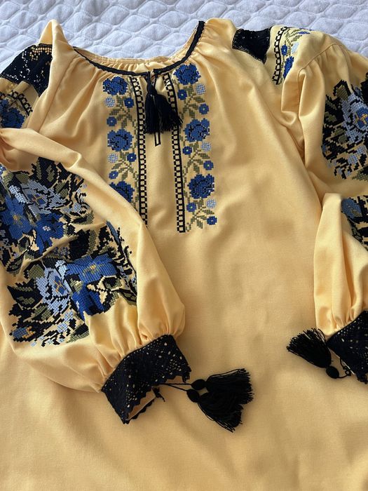 Вишиванка ручна робота