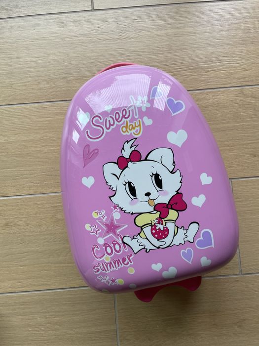 Walizka dziecięca podróżna kabinowa