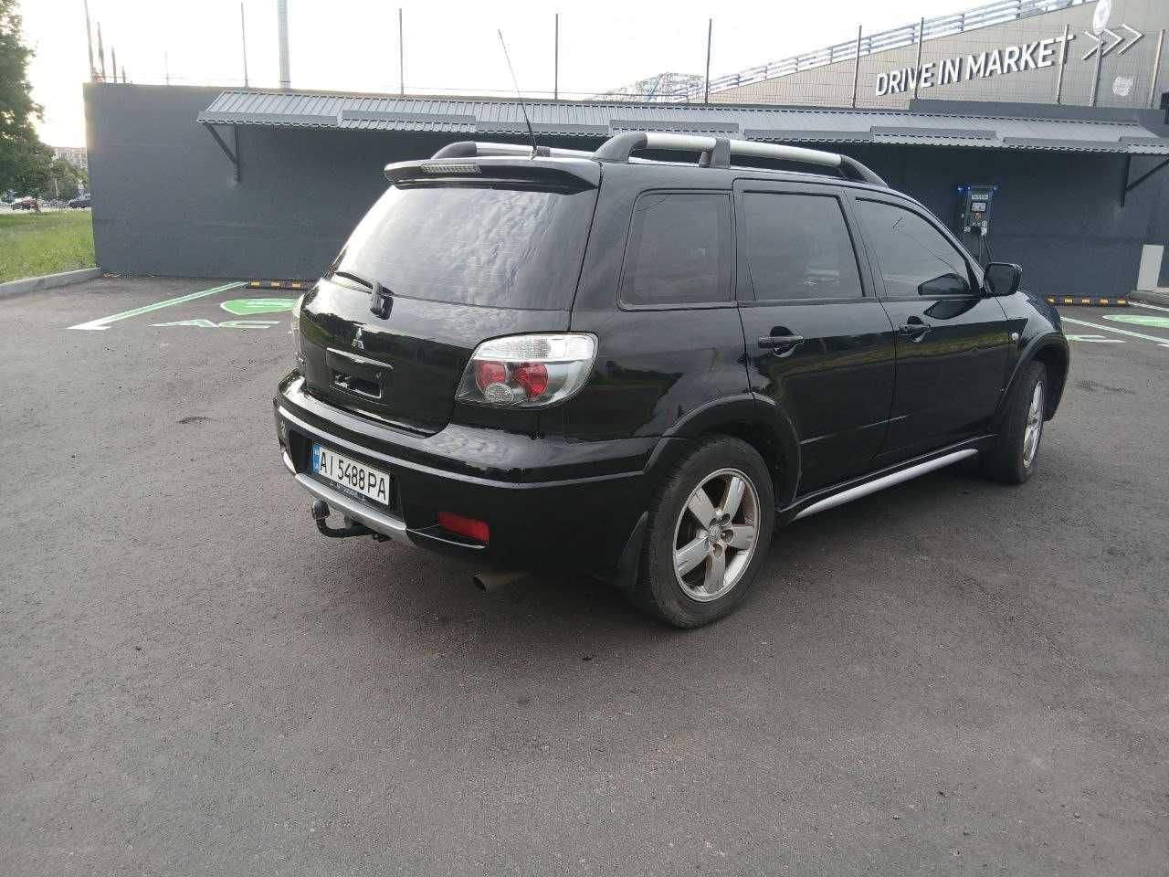 Продам Mitsubishi Outlander, 2006 год, газ/бензин, 2,4 мотор