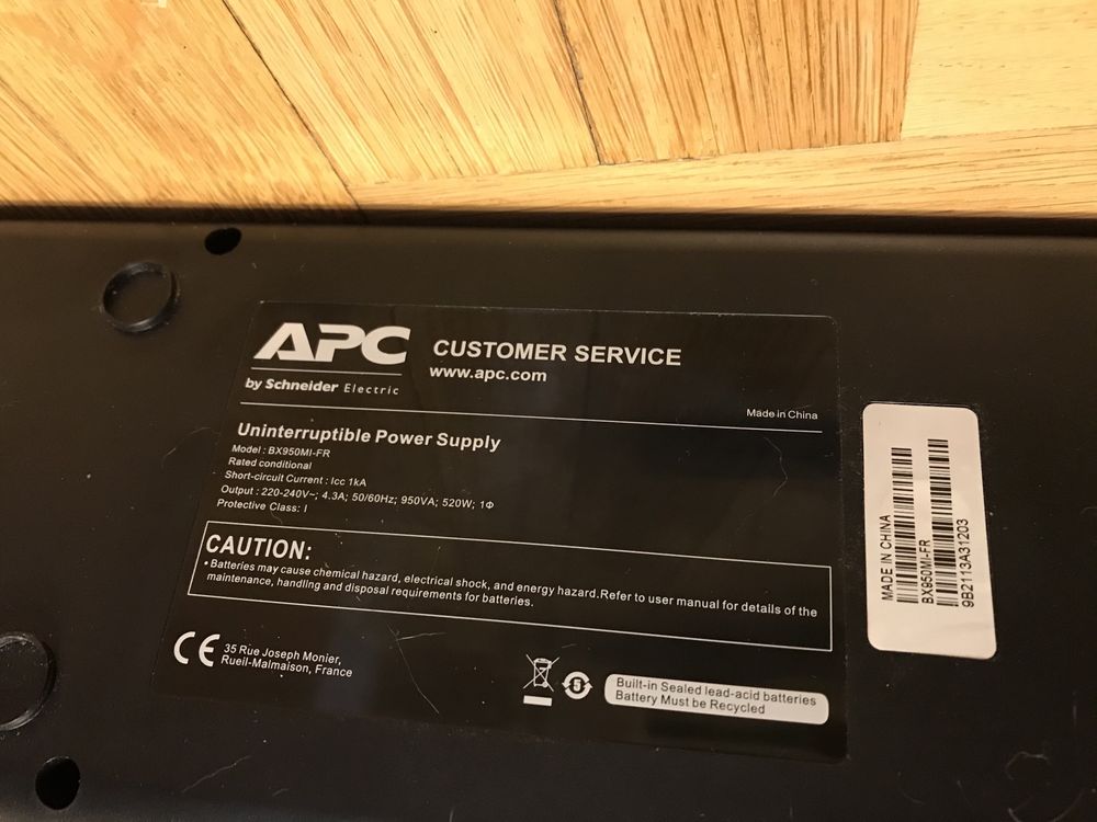 Nowy UPS 950VA 520w APC - BX950MI zasilanie awaryjne