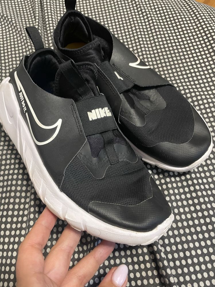 Кросівки nike flex runner 2.