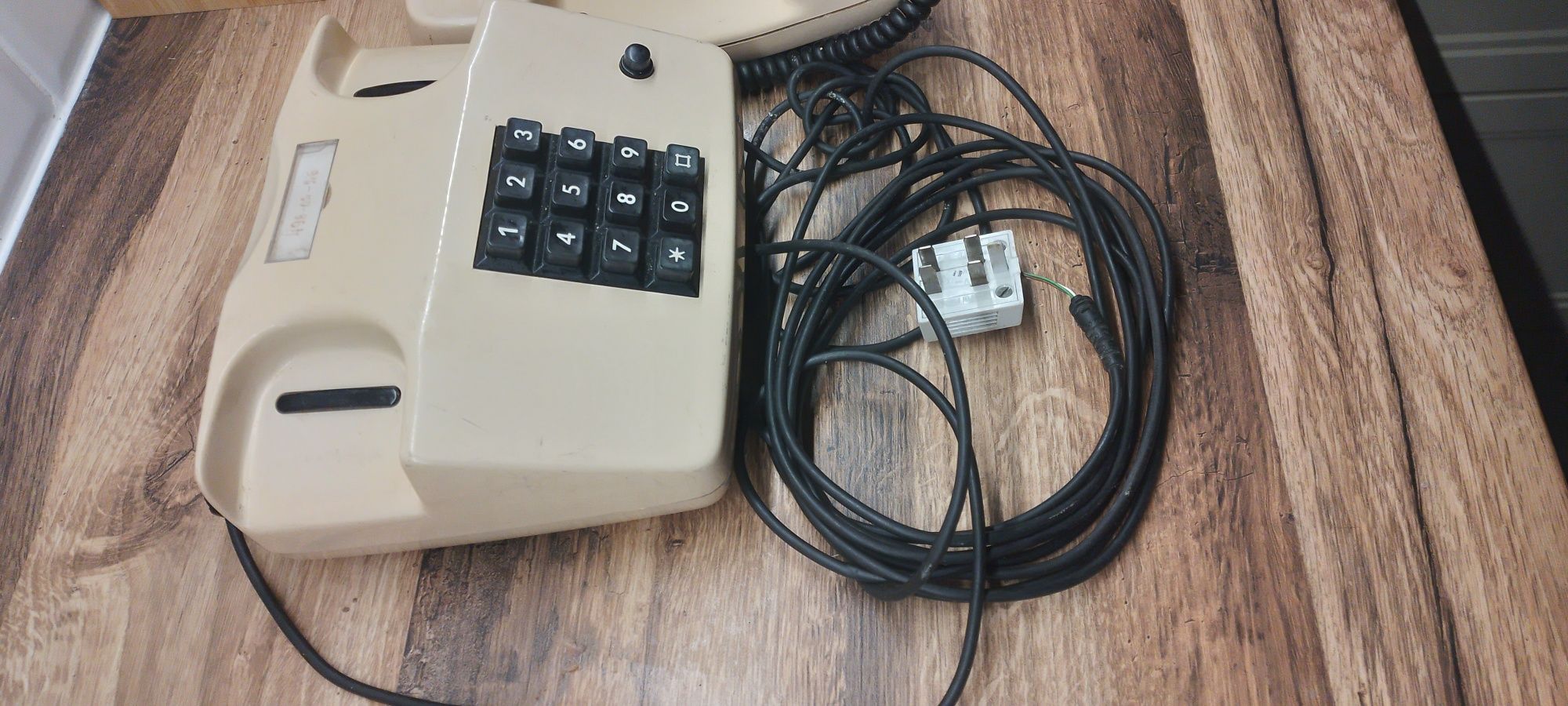 Telefon stacjonarny