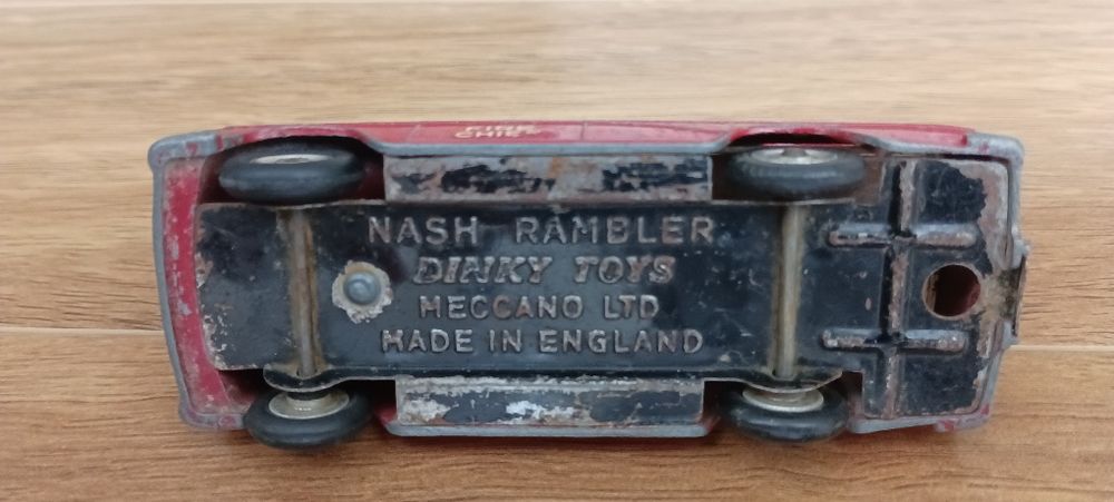 Nash Rambler Dinky Toys
