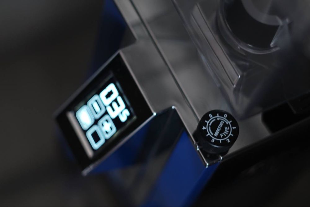 Кавомолка Eureka Mignon Specialita 55