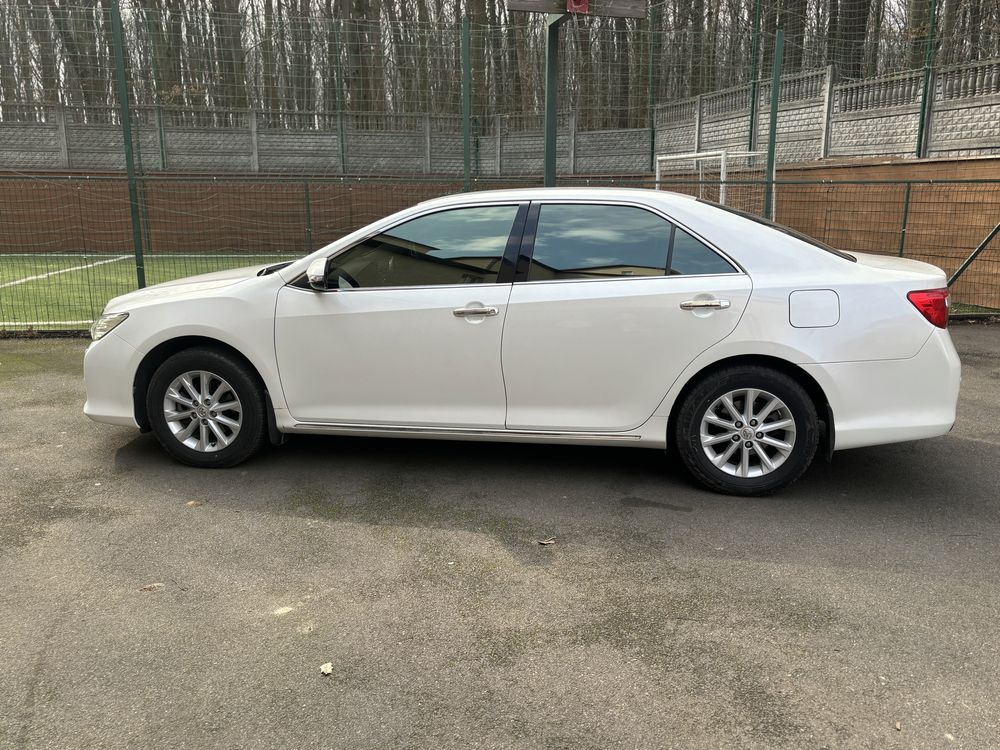 Toyota Camry 50 2012