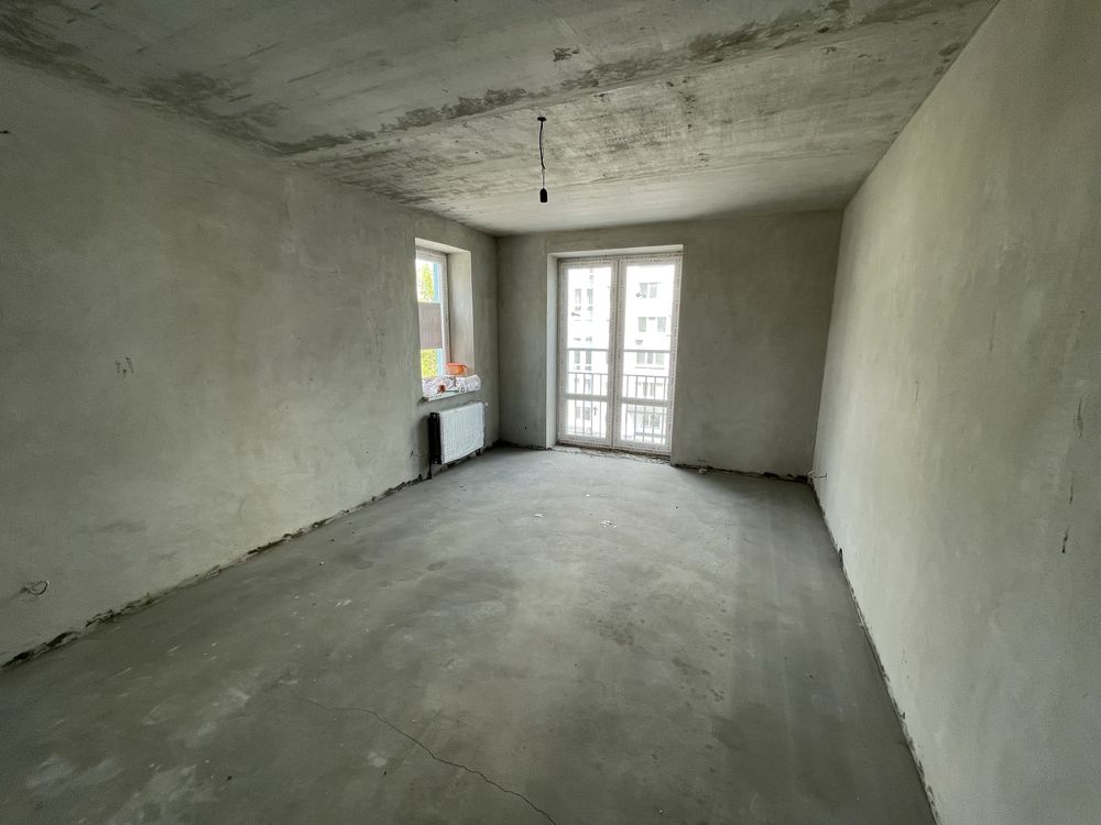 Продам 2-кімнатну квартиру біля Спортлайф