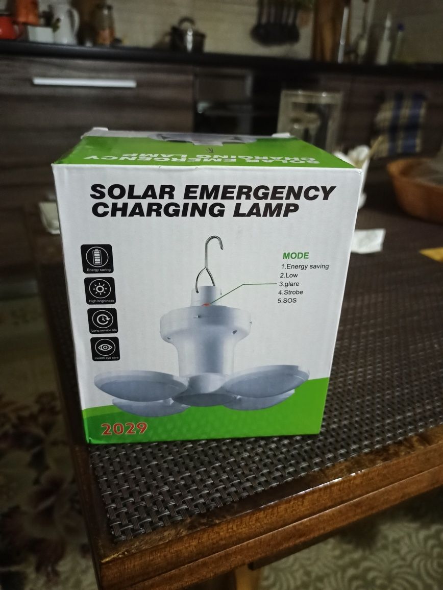 Ліхтар Лампа для кемпінгу акумуляторна на сонячній батареї