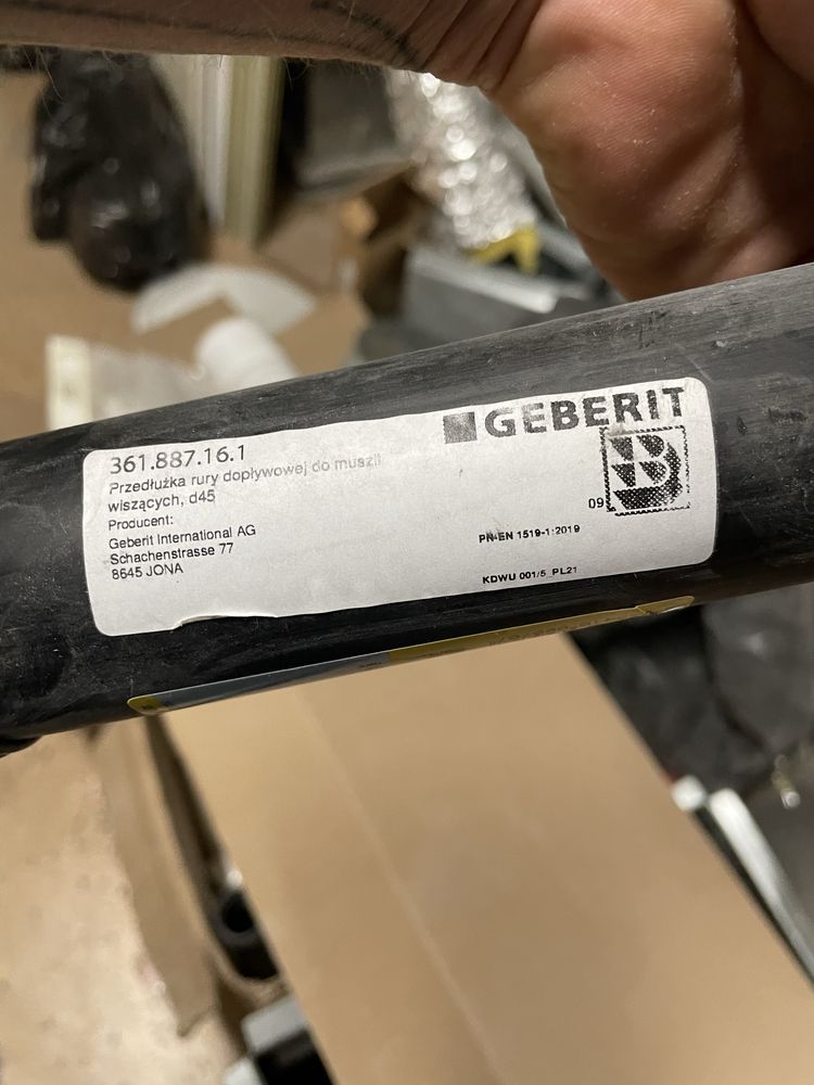 Geberit - przedłużka rury dopływowej do muszli. 4 szt.