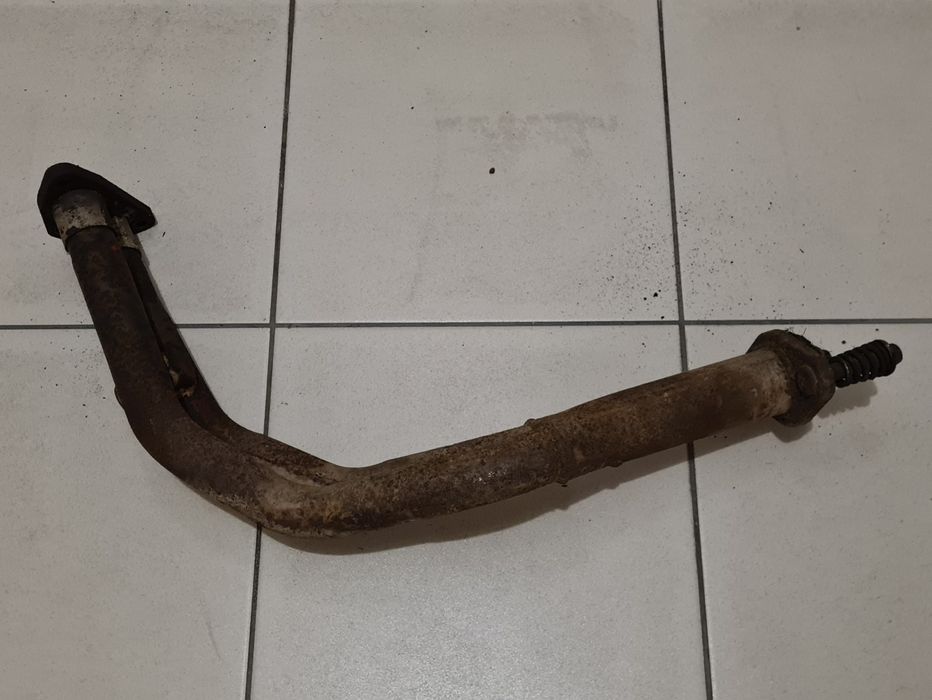 Curva de escape Lancia Y10