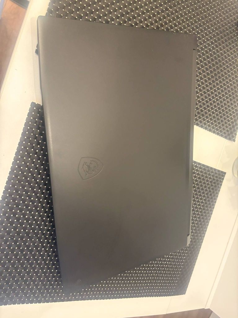 Laptop MSI Katana GF76 12UE Stan Jak Nowy