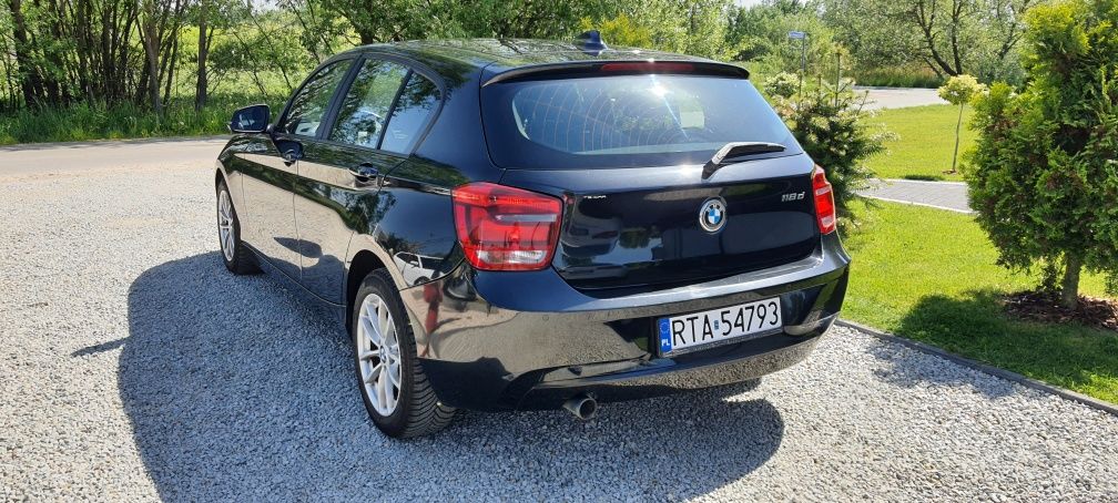 BMW 1 F20 118D 143 km SPORT LINE Polecam