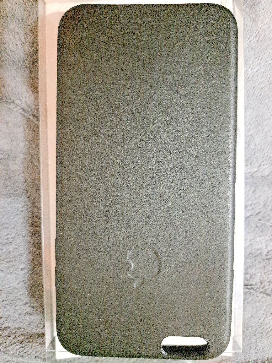 Czarne etui do iPhone 6 plus