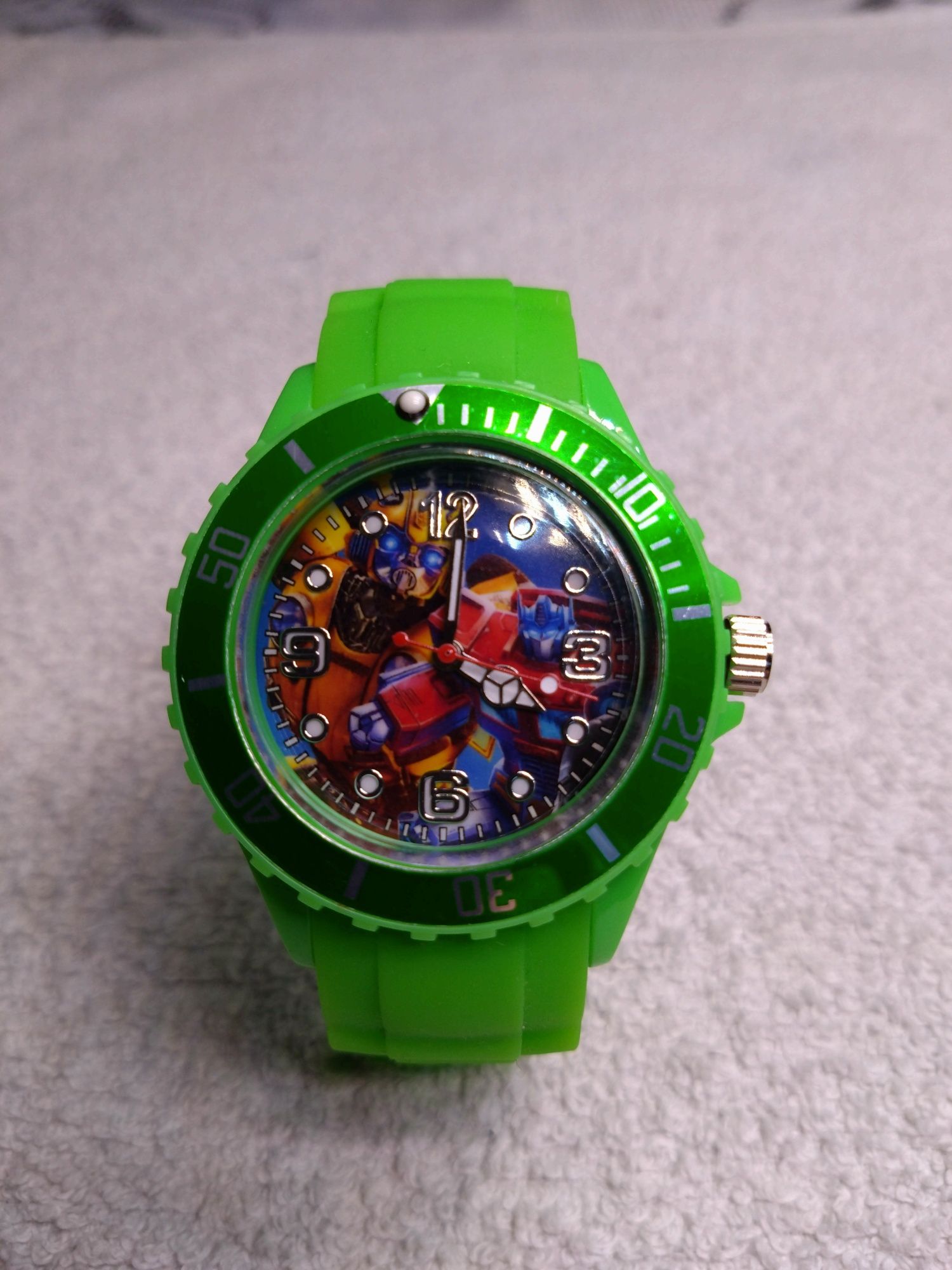 Transformers nowy zegarek dziecięcy z limitowanej edycji Wysyłka