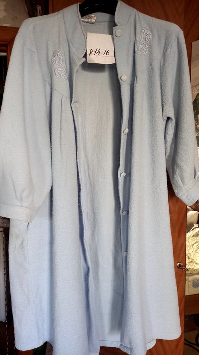 Продам халат махровый.