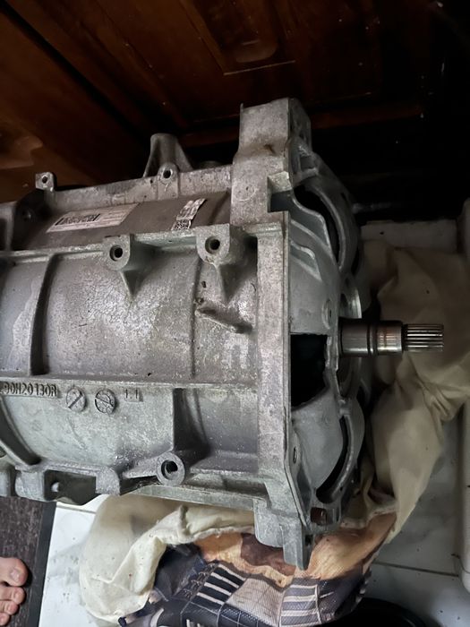 Продам мотор reno zoe 43 kvt 2017