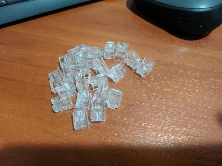 Коннекторы rj11, 22шт. + ADSL Splitter и розетка rj11