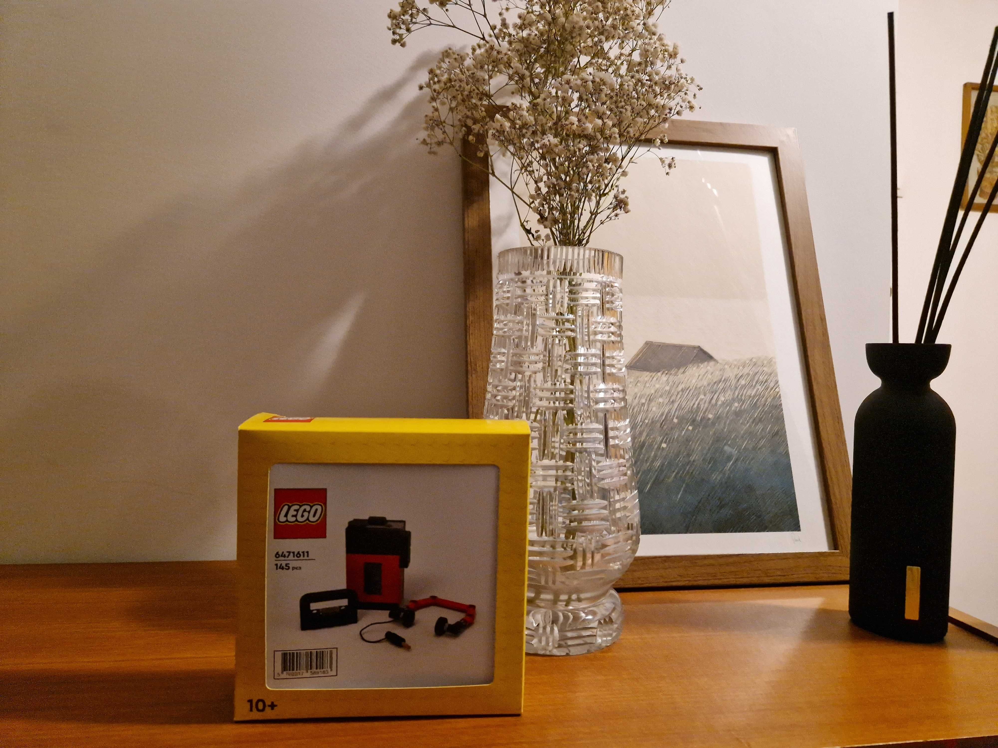 LEGO VIP Walkman