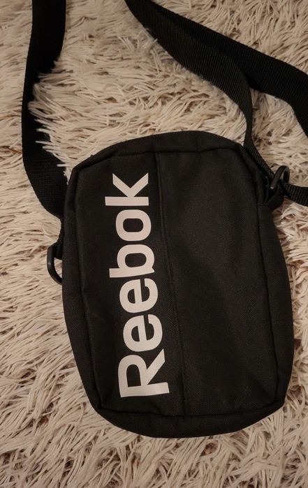 Czarna męska sportowa nerka saszetka na ramię Reebok