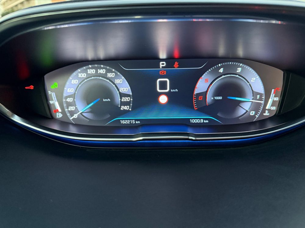Peugeot 5008 gt line 7 lugares