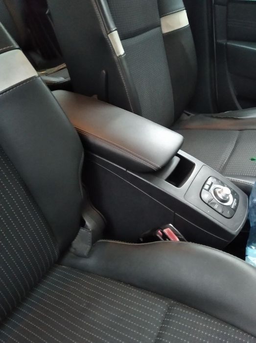 Рено сценік 2011 рік