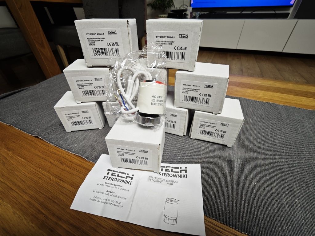 Zigbee, WiFi. Ogrzewanie podłogowe. Siłowniki, termostaty, centralka