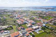 Moradia T5 para arrendamento