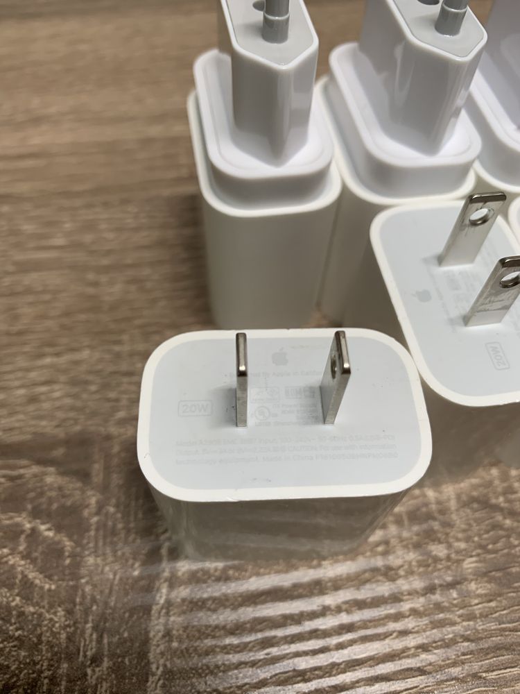 Apple USB-C 20w A2305 зарядка для Iphone Оригінальний блок живлення